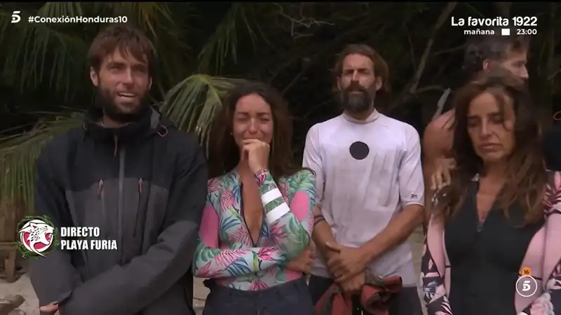 Sandra Barneda, impresionada ante el motivo de las lágrimas de Anita en 'Supervivientes'