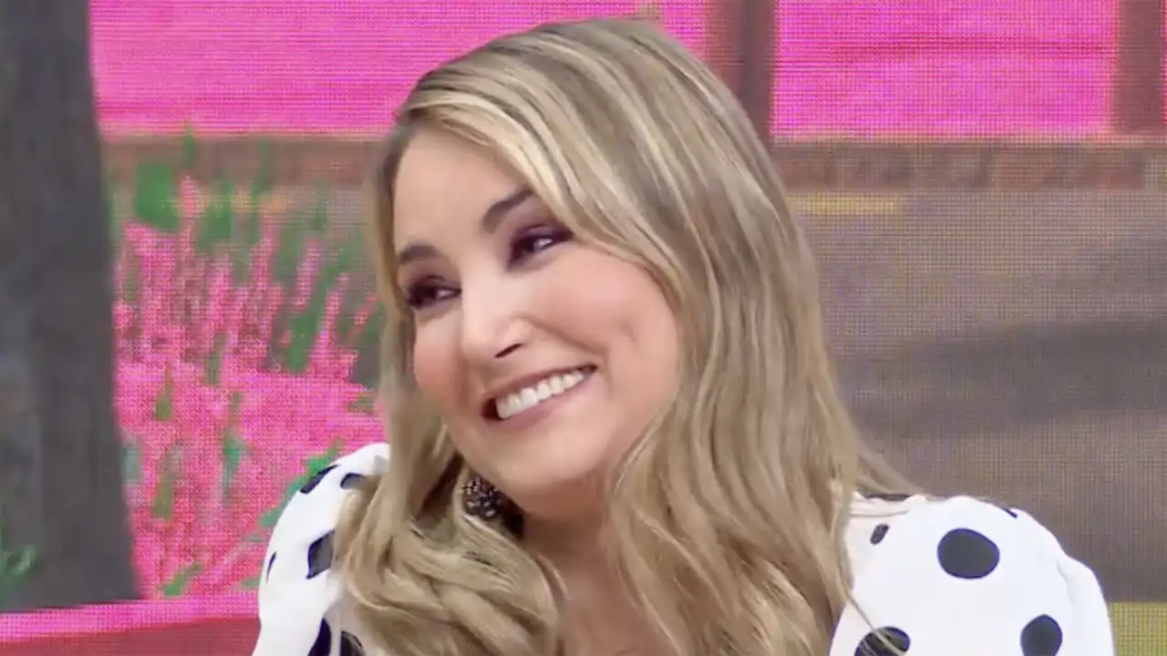 Alba Carrillo en 'La familia de la tele'