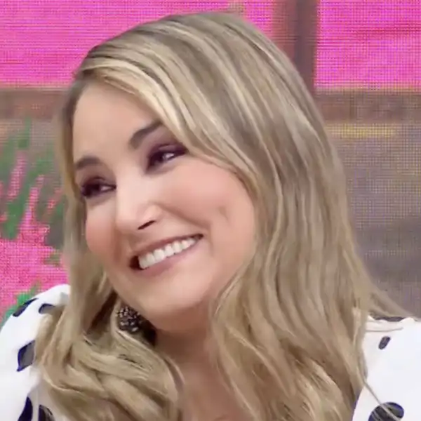 Alba Carrillo en 'La familia de la tele'