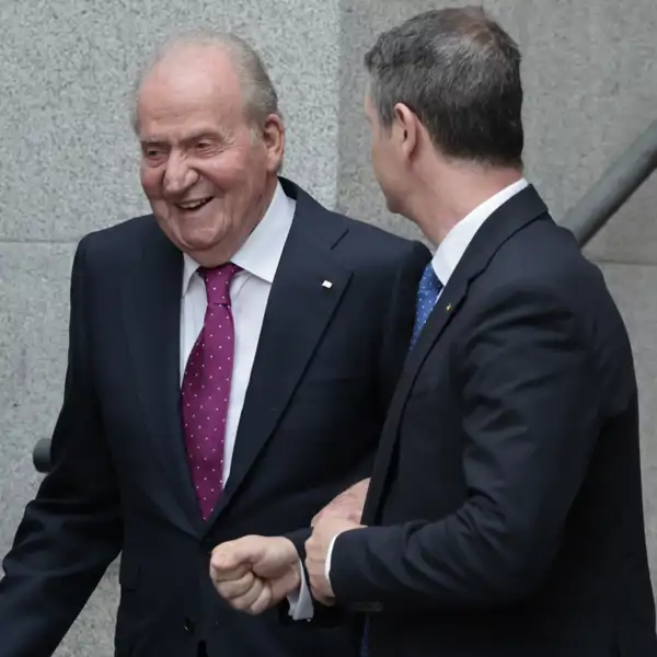 Ana Jiménez, experta en marca personal, advierte sobre el rey Juan Carlos: "Ha perdido el control sobre la narrativa de su propia historia"