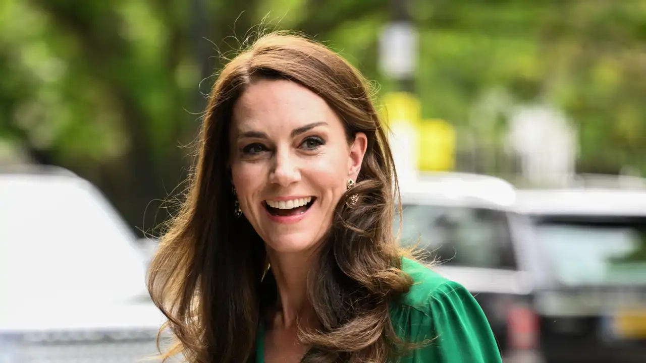 Juan Ferrando, experto en moda: “Con la llegada del sol veremos veremos a Kate Middleton con prints florales, encajes y bordados coloridos”