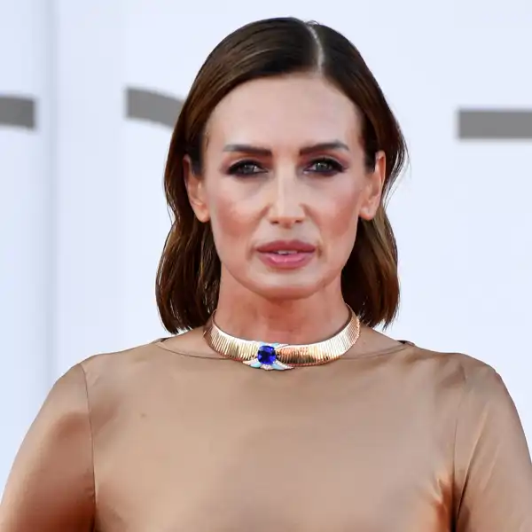 Ni vestidos, ni faldas: esta es la prenda estrella de Zara que todas las mujeres elegantes de más de 50 no se quitarán en todo el verano