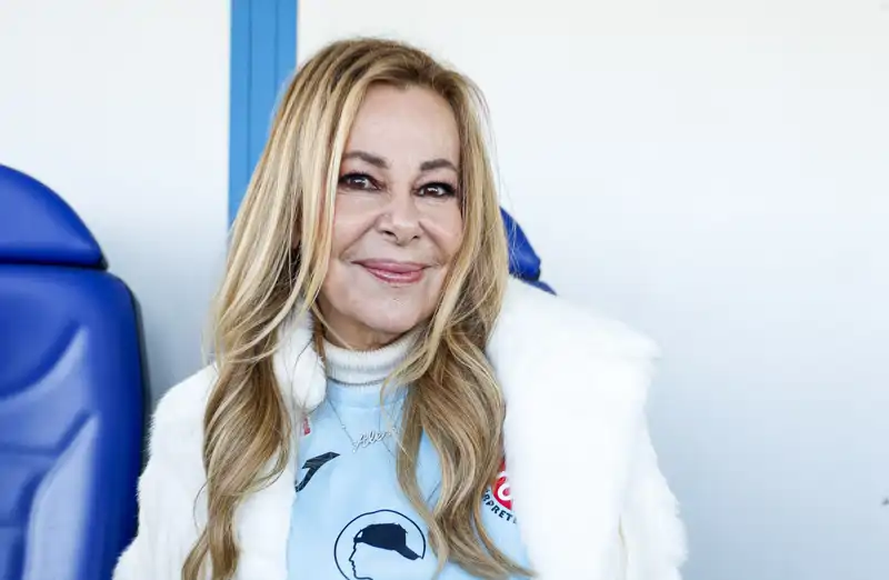 Ana Obregón posa durante un evento