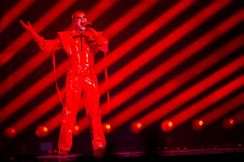 Bélgica y su todo al rojo en la semifinal de Eurovision 2025 