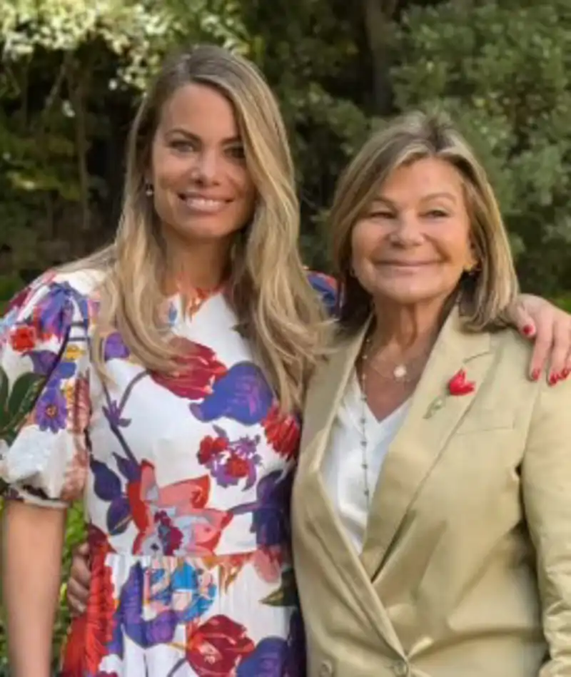 Carla Goyanes y Cari Lapique, muy cómplices