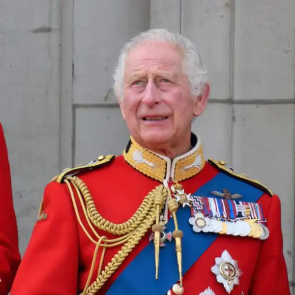 Un experto real analiza el fuerte vínculo entre el rey Carlos III y la princesa Charlotte: “Él quería una hija”