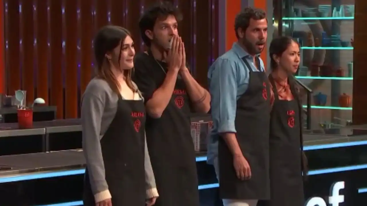 Estupor y desconcierto entre los concursantes de 'MasterChef' tras la inesperada doble expulsión de los jueces: "Es broma"