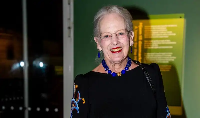 La Reina Margarita en la entrega de premios en la que ha sido distinguida