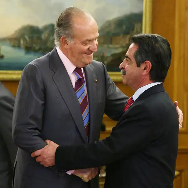 El Rey Juan Carlos y Miguel Ángel Revilla, foto de archivo