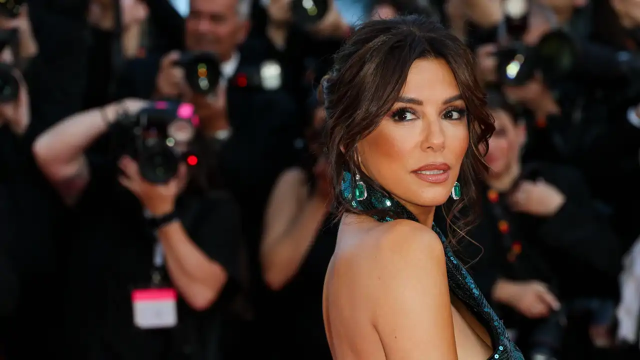Eva Longoria durante la alfombra roja de Cannes 2025
