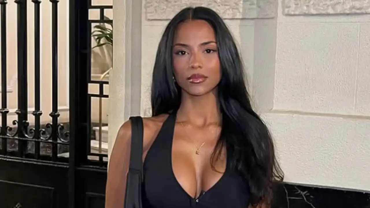Jeimy Báez se rompe y desvela, por error, la incógnita sobre la paternidad de su hijo