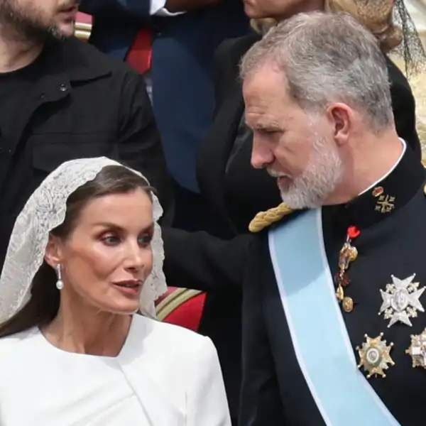 La Reina Letizia y Felipe VI en El Vaticano