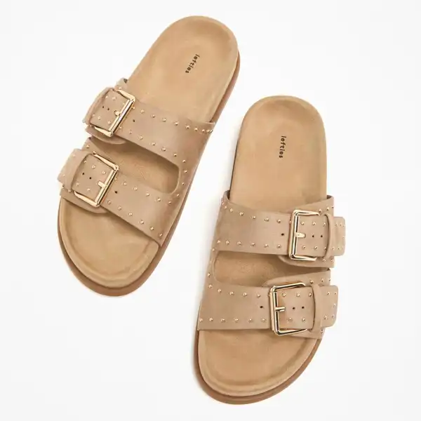 Sandalias planas de Lefties