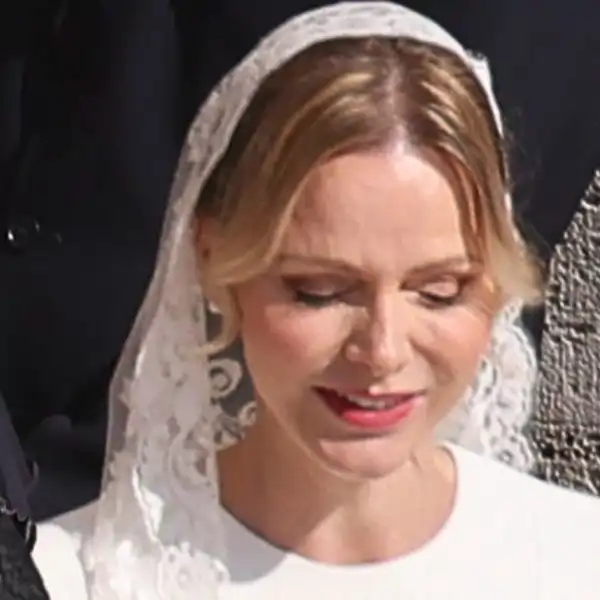 Charlene de Mónaco y Victoria de Suecia. 