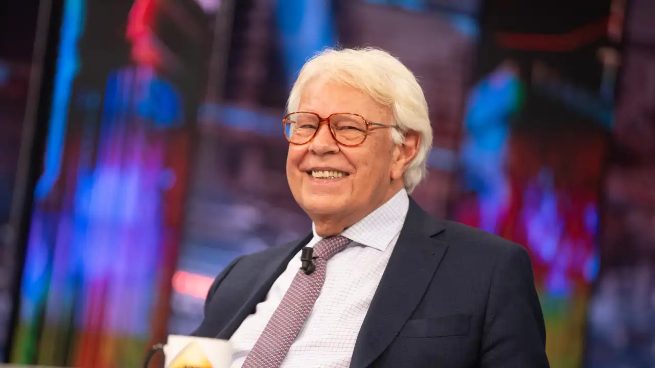 Tres hijos, dos hijastras y seis nietos: la descendencia de Felipe González, que esta noche acude a ‘El Hormiguero’ 
