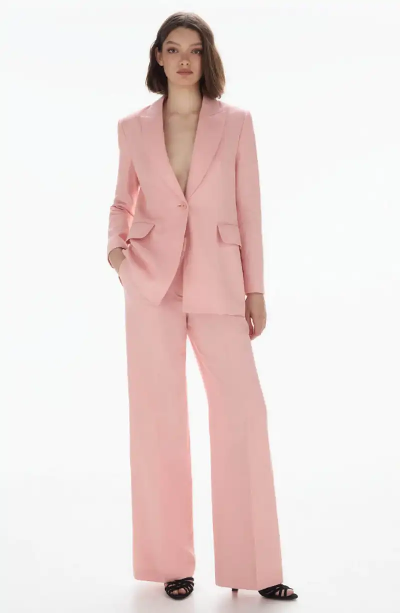 Traje de Pedro del Hierro