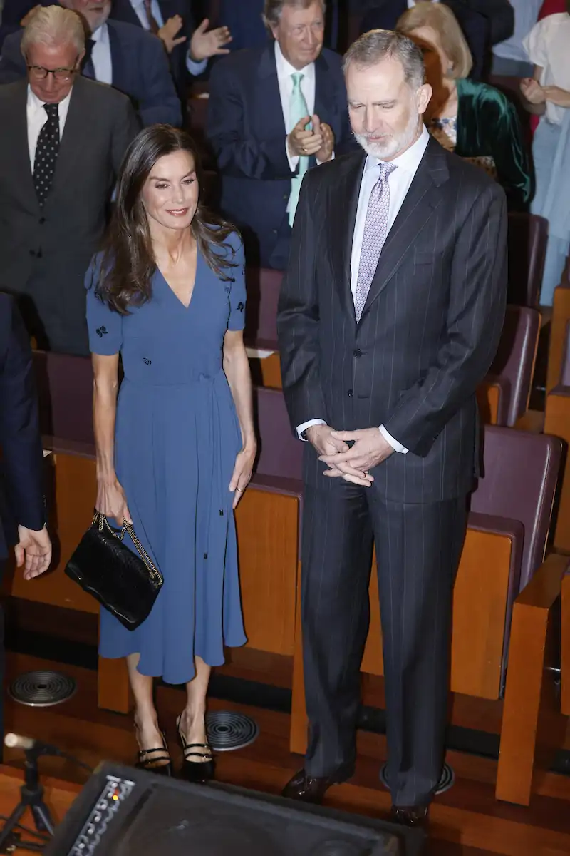 Los Reyes, Felipe y Letizia, en su último acto.