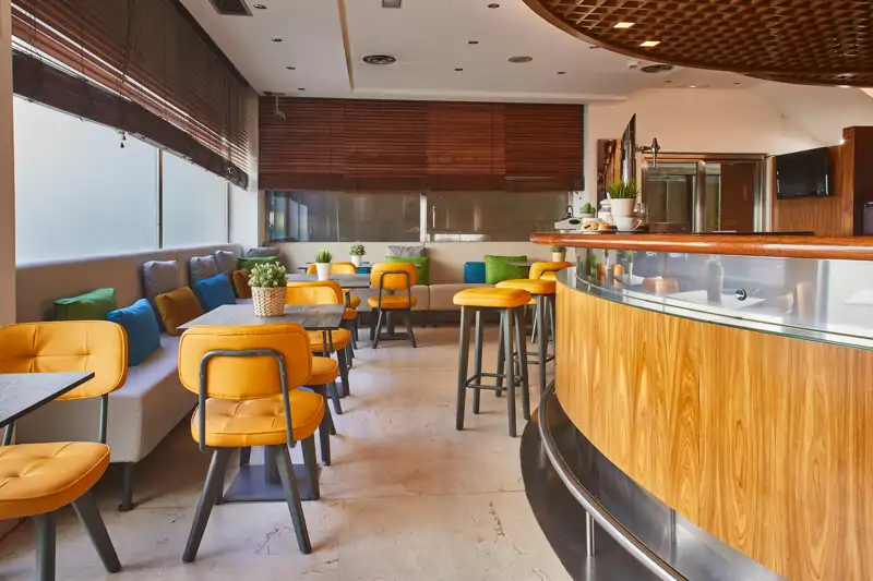 Cafetería del Hotel Silken 