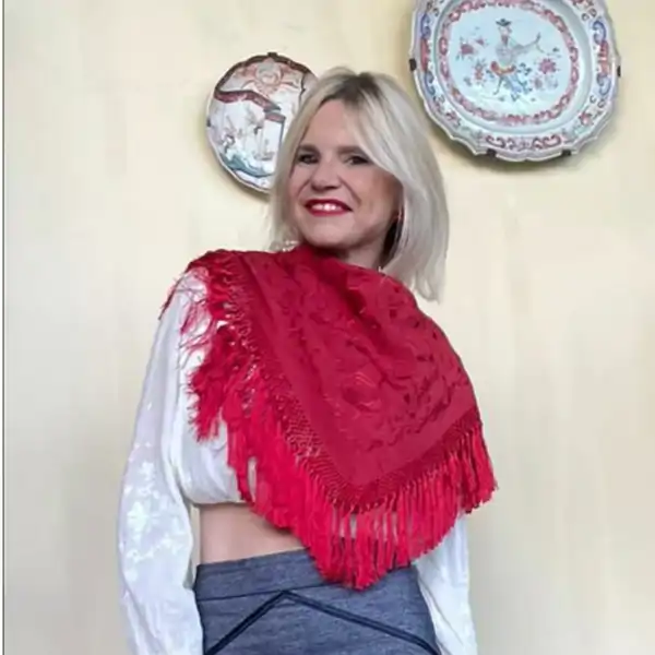 El look de Eugenia Martínez de Irujo para asistir a la noche de 'El Pescaíto'
