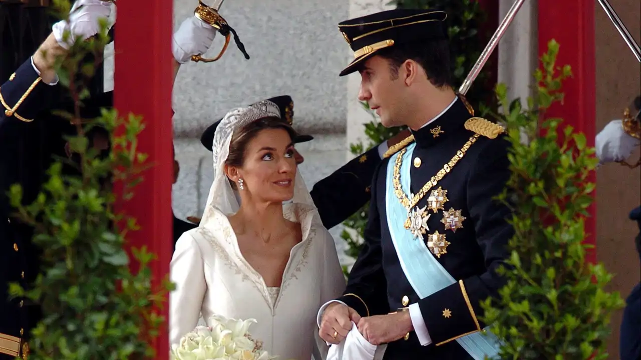 Instantánea de la boda real de Felipe VI y doña Letizia en mayo de 2004
