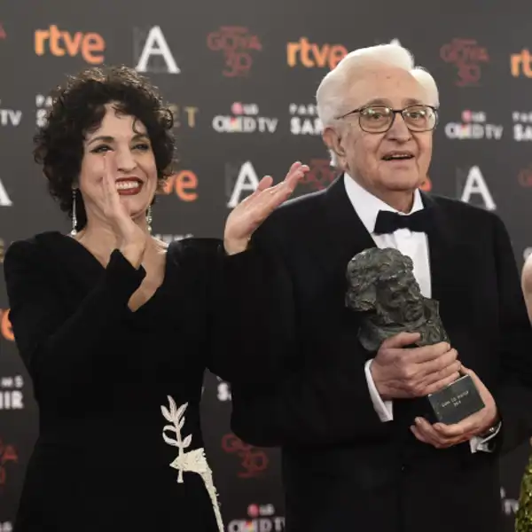 Mariano Ozores cuando recogió el Goya de Honor