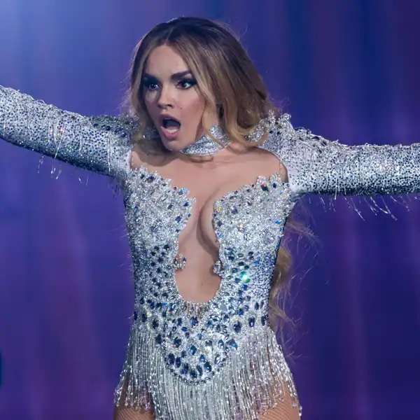 Melody actúa en Eurovisión 2025