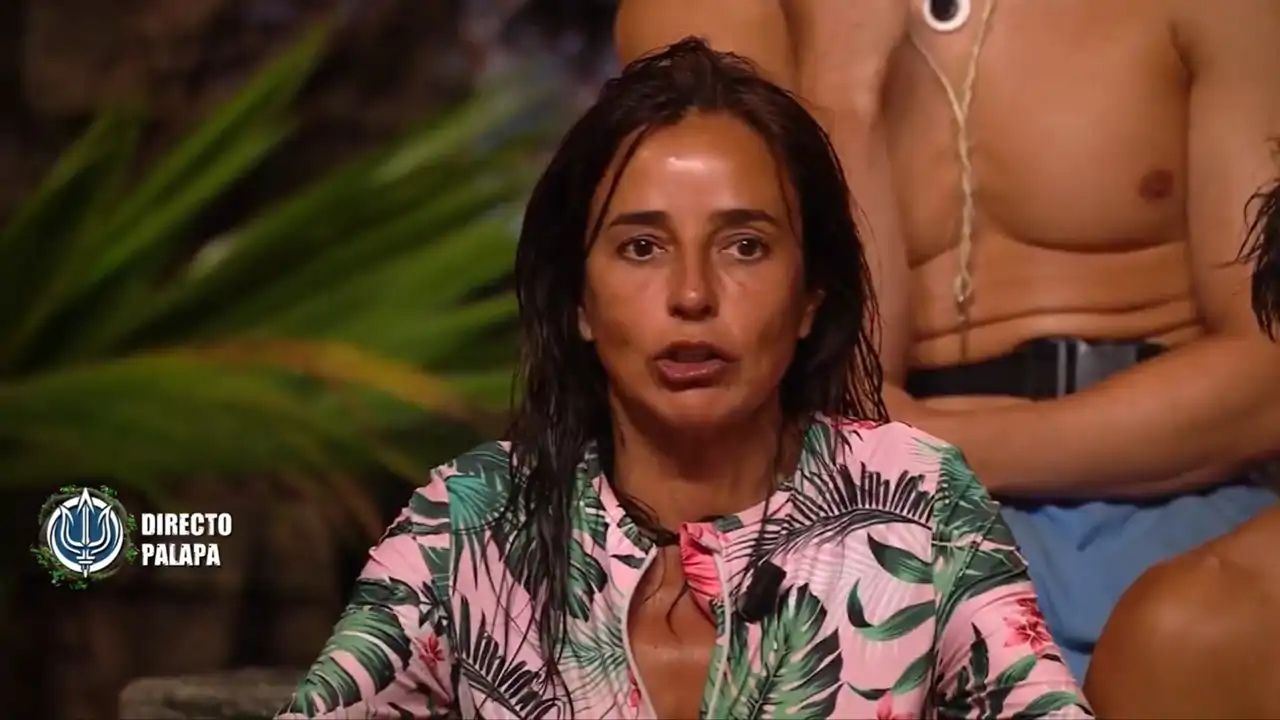 Carmen Alcayde explota contra sus compañeros en pleno directo de 'Supervivientes' y desvela su estrategia secreta