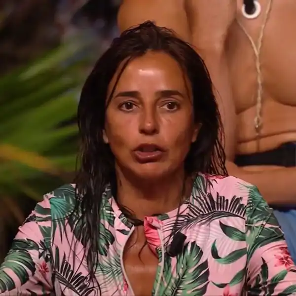 Carmen Alcayde explota contra sus compañeros en pleno directo de 'Supervivientes' y desvela su estrategia secreta