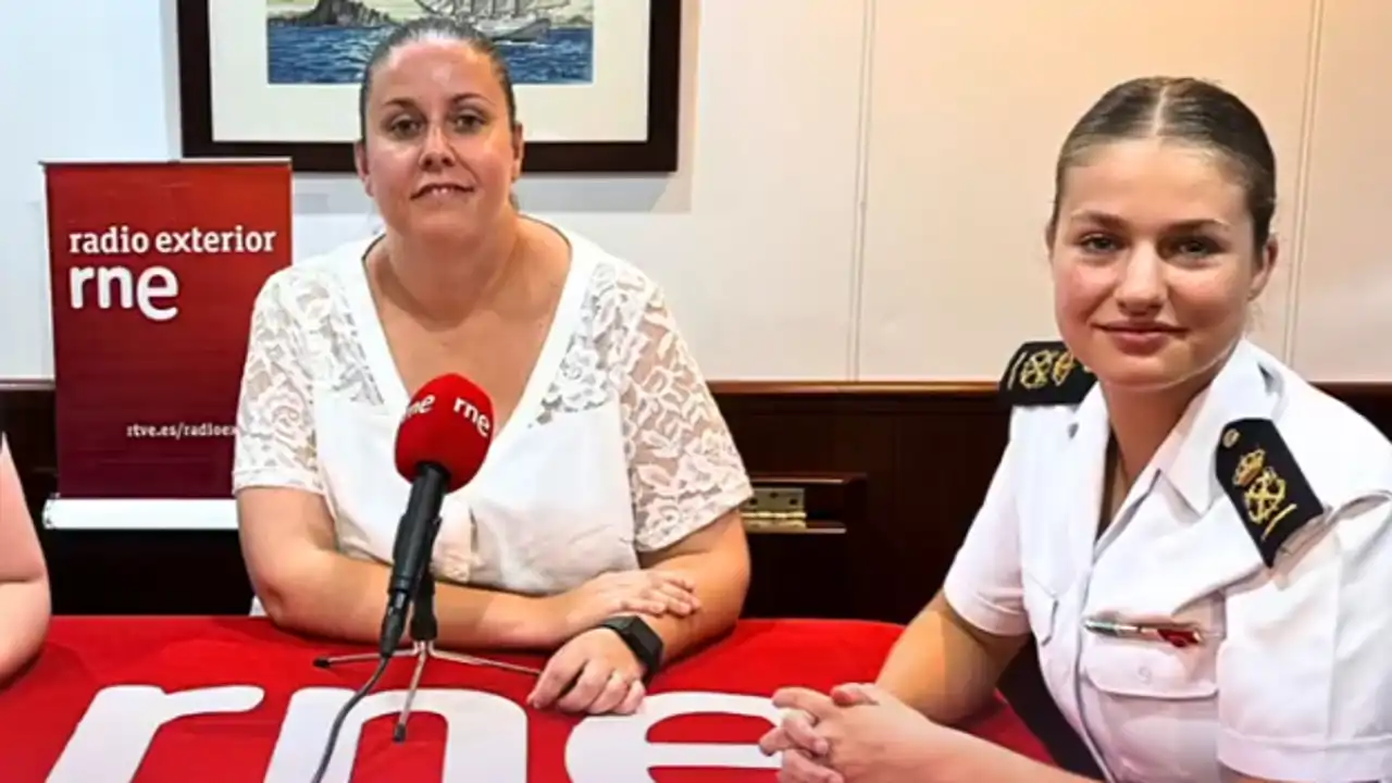 La Princesa Leonor se estrena en la radio y envía un mensaje desde República Dominicana: "Mi cariño a todos los que pasáis tanto tiempo en alta mar"