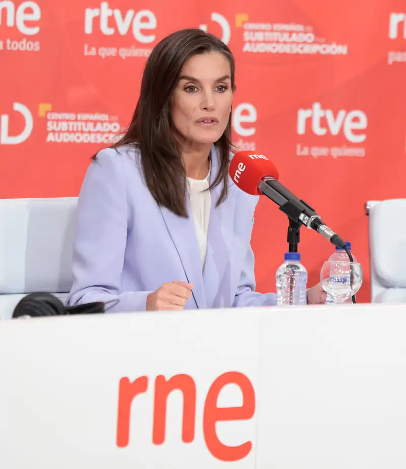 La Reina Letizia en la radio pública