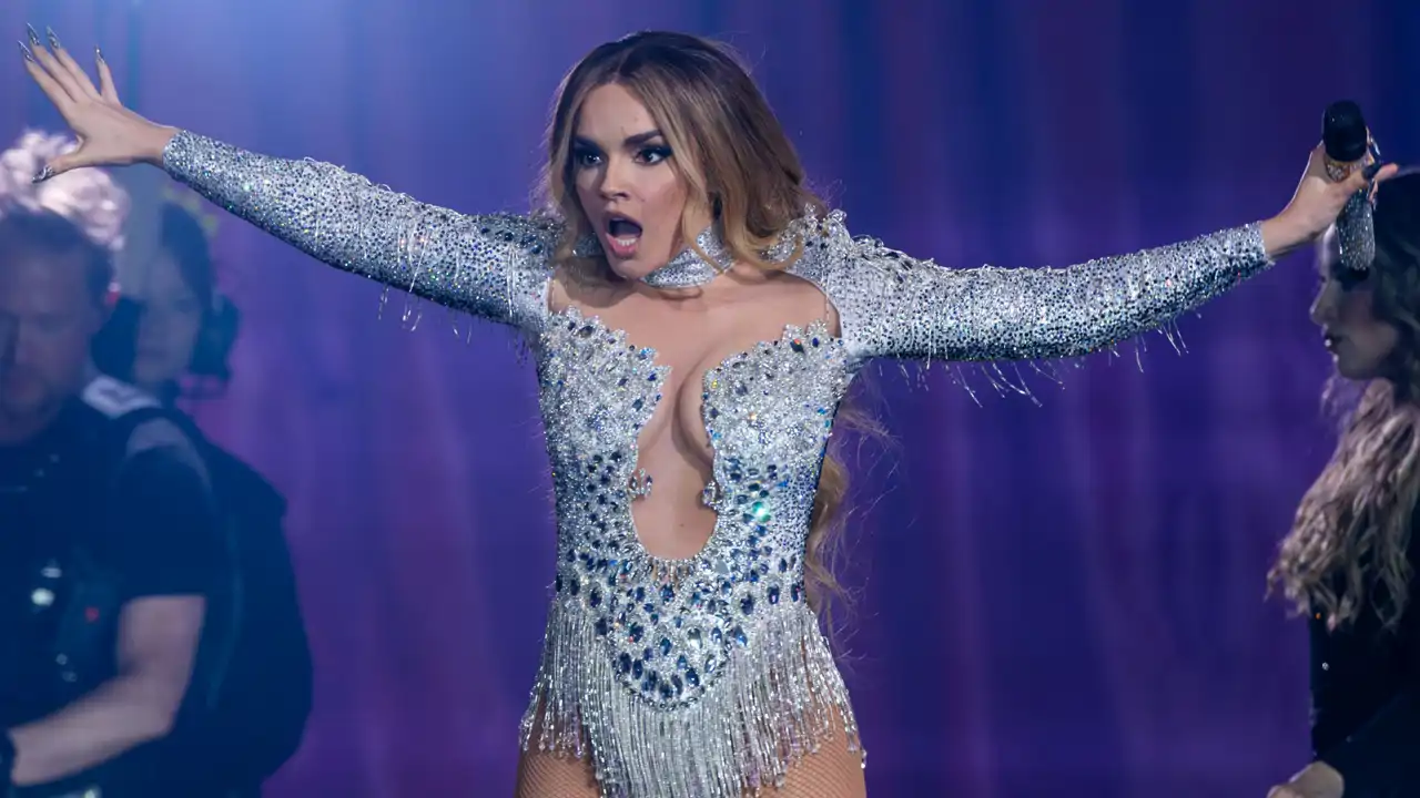 Melody actúa en Eurovisión 2025
