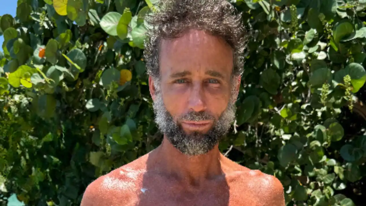 Álvaro Muñoz Escassi en Supervivientes