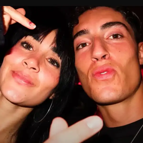 Aitana y Plex