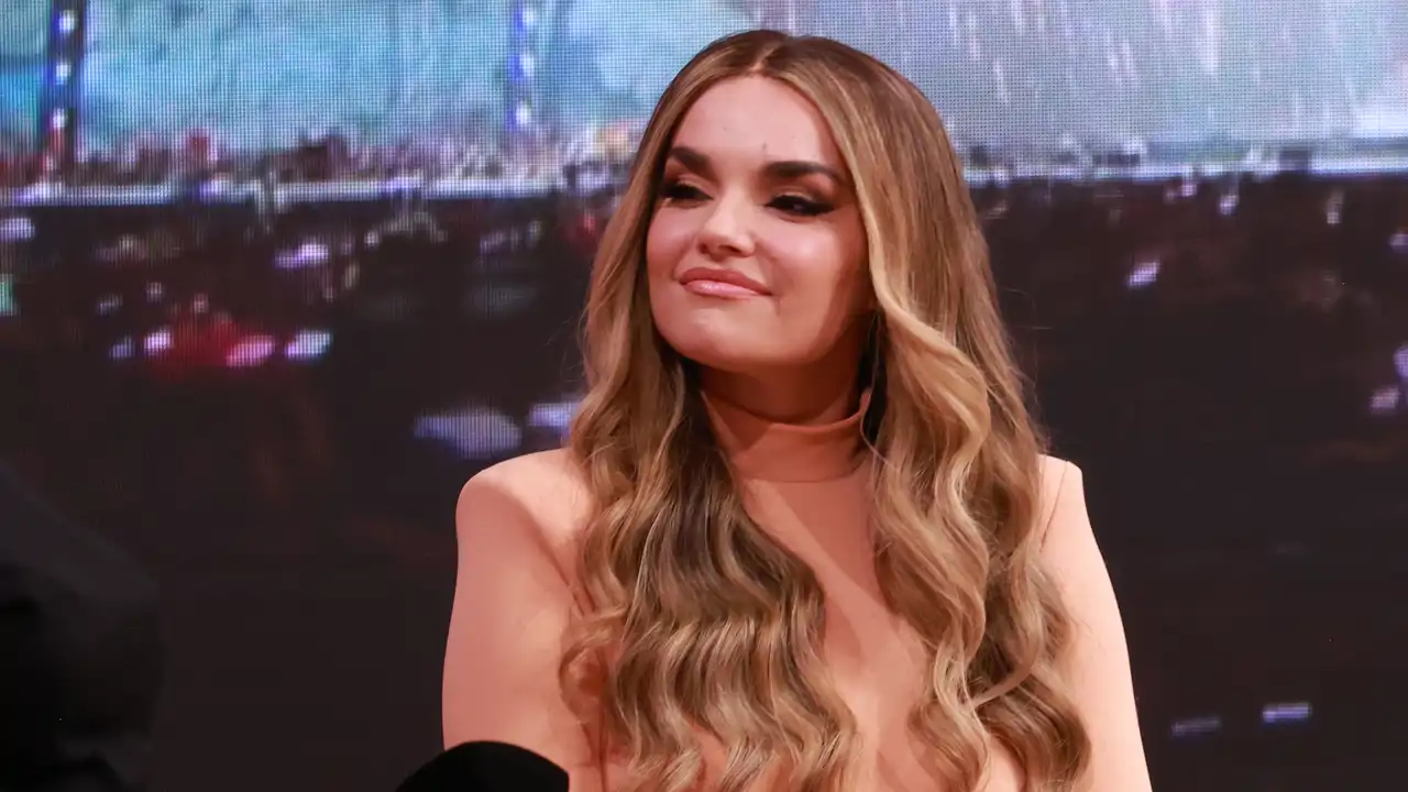 Melody en la rueda de prensa de Eurovisión