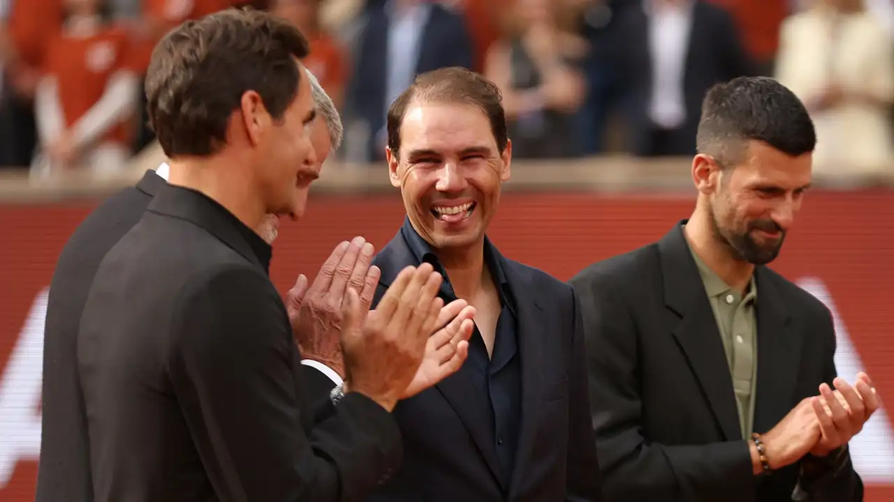 Rafa Nadal durante su homenaje en Roland Garros
