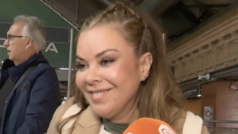 María José Campanario sonriendo