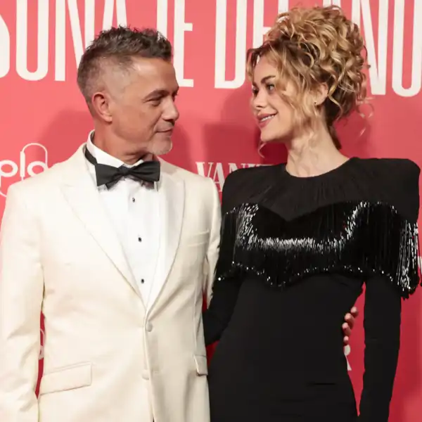 Alejandro Sanz y Candela Peña 