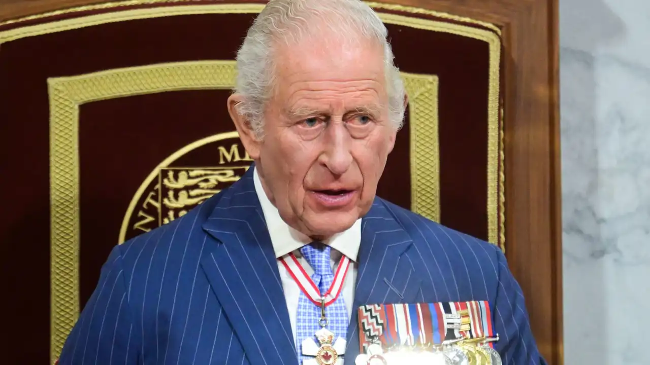 Conmoción en Reino Unido por el descubrimiento de un falso príncipe en el entorno del Rey Carlos III
