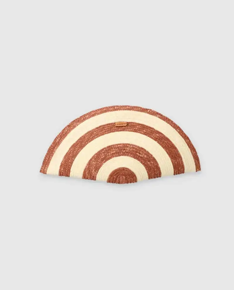 Abanico Cebra Beige y chocolate de Zahati 79 euros 