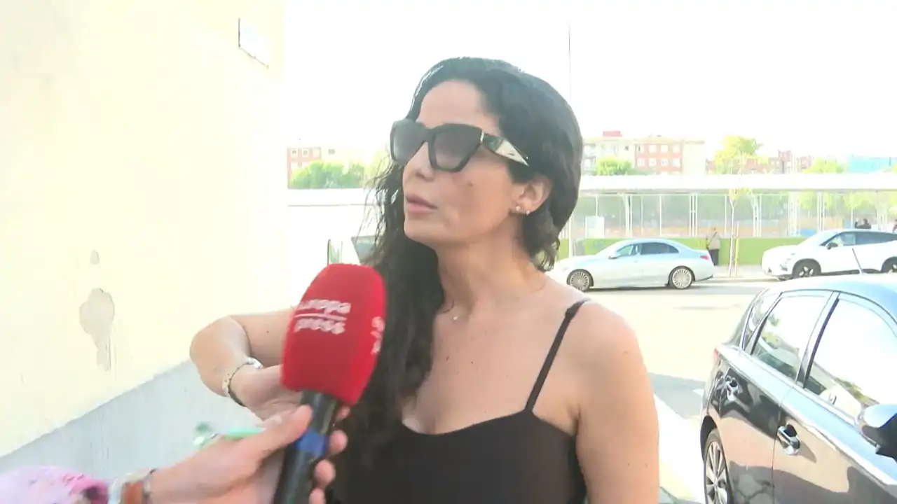 Ana Herminia reacciona a las lágrimas de Bárbara Rey en pleno directo