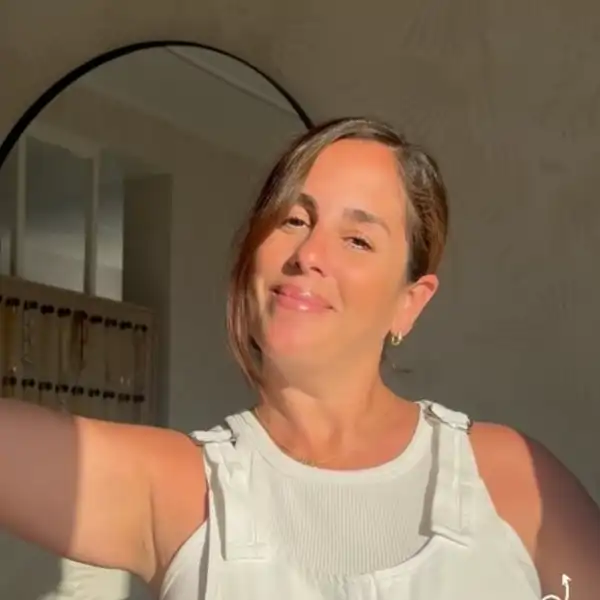 Anabel Pantoja en su casa