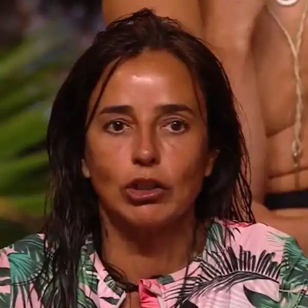 Carmen Alcayde explota contra sus compañeros en pleno directo de 'Supervivientes' y desvela su estrategia secreta