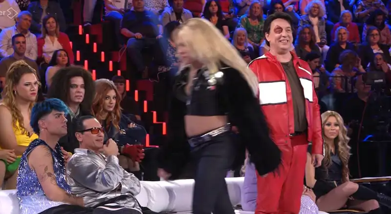 Yenesi abandona el plató de TCMS