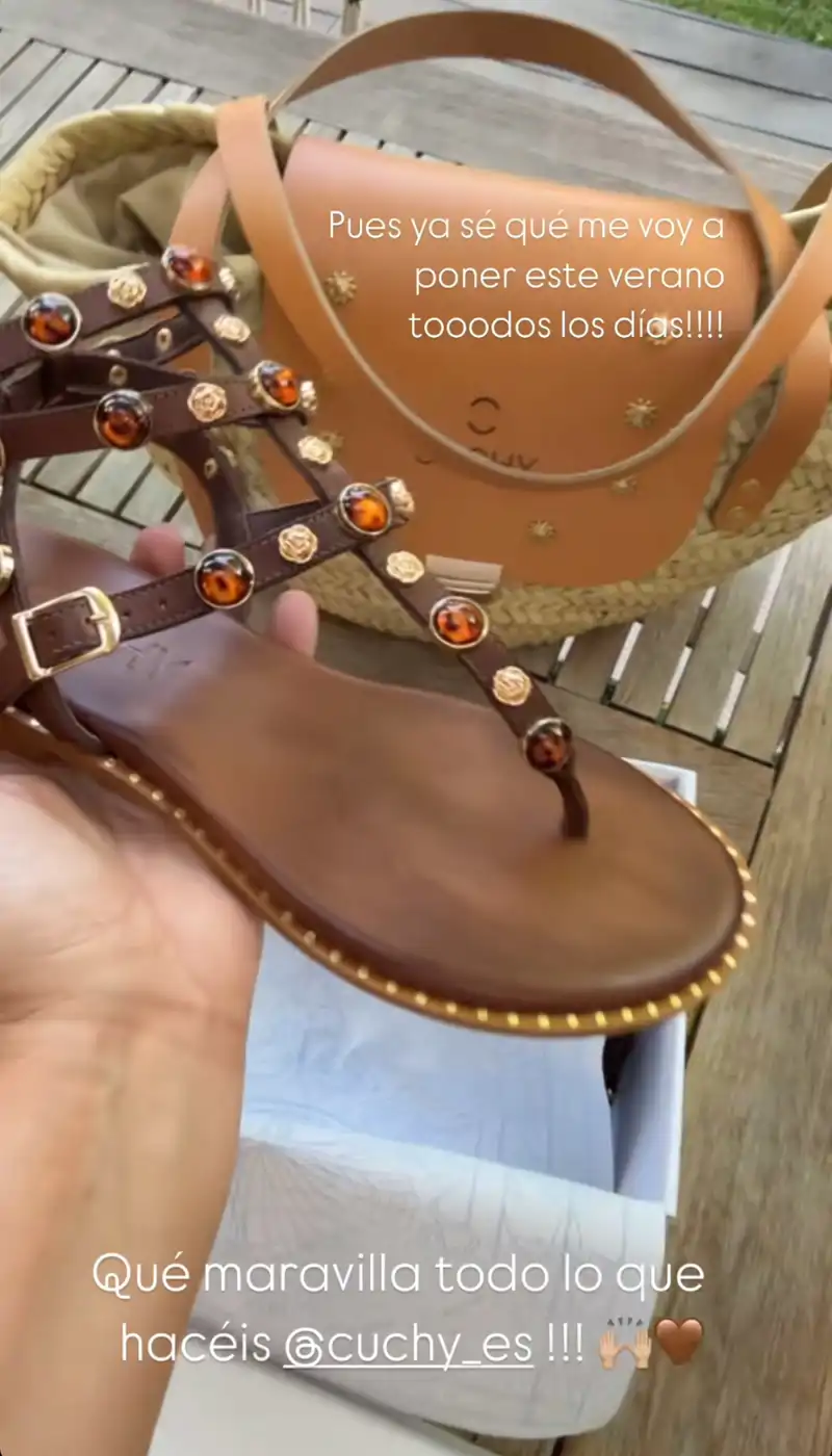 Las nuevas sandalias de Cuchy de Nuria Roca