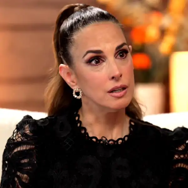 Nuria Fergó se rompe al recordar el nacimiento de su hija y los problemas con su exmarido: "A los 10 días de parir, me fui de casa y no volví"
