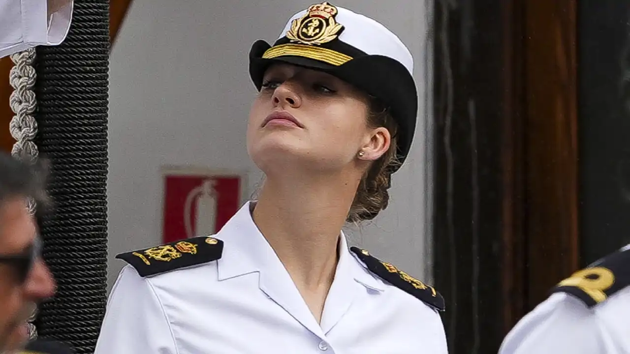 La Princesa Leonor pone fin a su aventura a bordo de Elcano: cómo será su regreso a España y la diferencia con sus compañeros