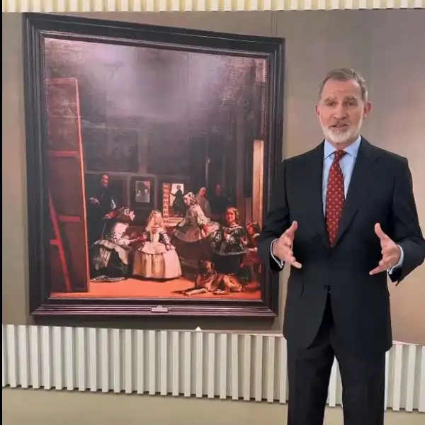 El Rey Felipe VI en un momento de su exposición en el directo de las redes sociales el Museo del Prado.