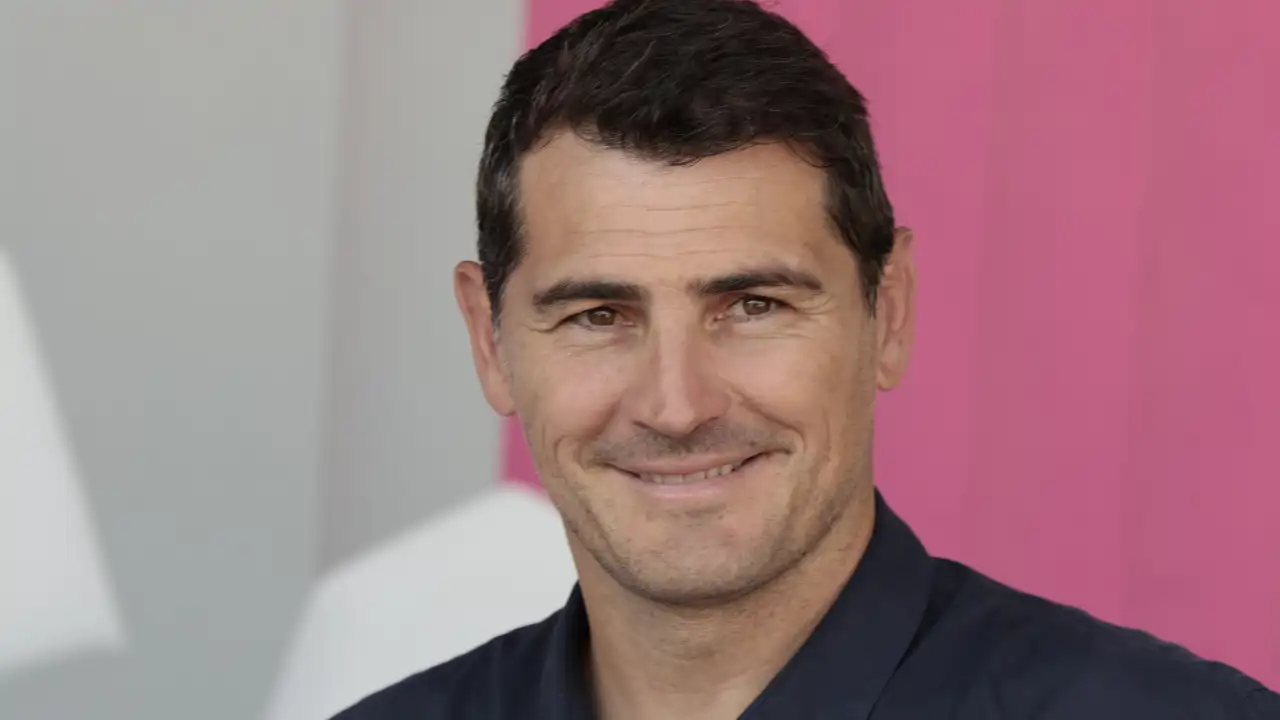 Iker Casillas anuncia en un comunicado que va a desvelar algo y después lo borra: "Nunca había pensado hablar de esto"