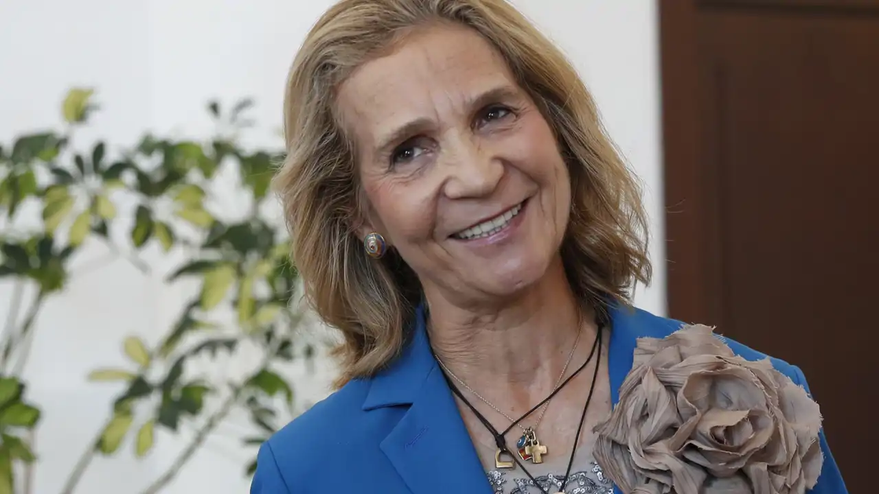 Ana Jiménez, experta en imagen personal, advierte a la Infanta Elena: "Su imagen no debe ser percibida como la de alguien que rellena un hueco"