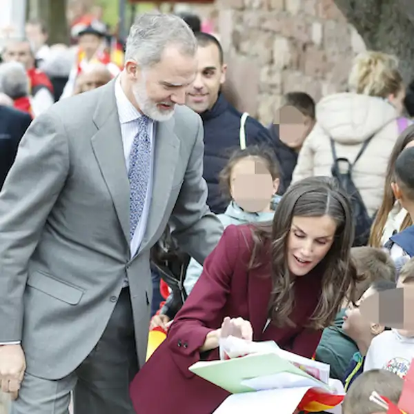 Los Reyes Felipe y Letizia visitan Brañosera